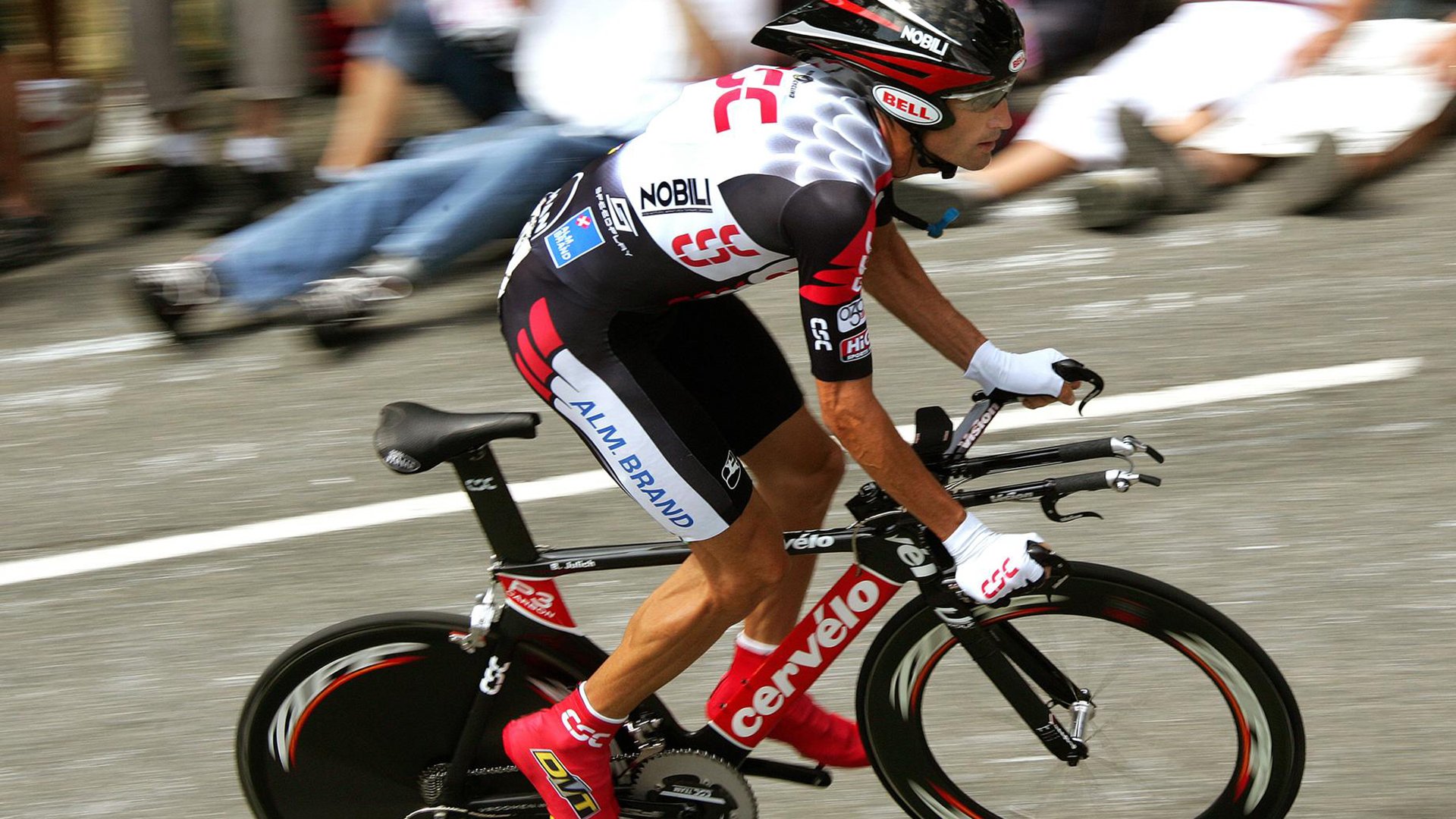 热刺防守严密，白百合稳固欧战位置，白百合骑士 热刺